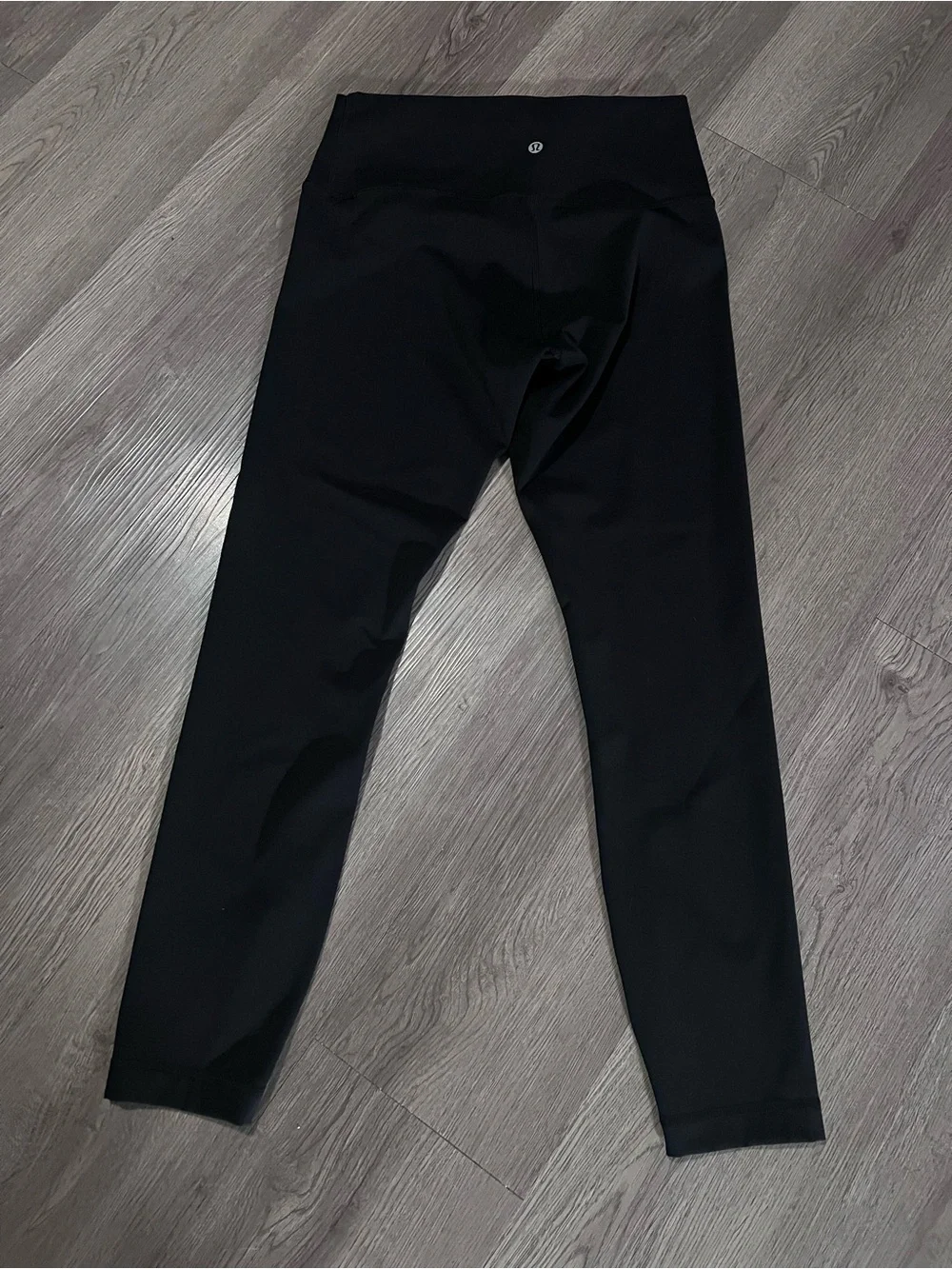 Lululemon black stretch leggings size medium